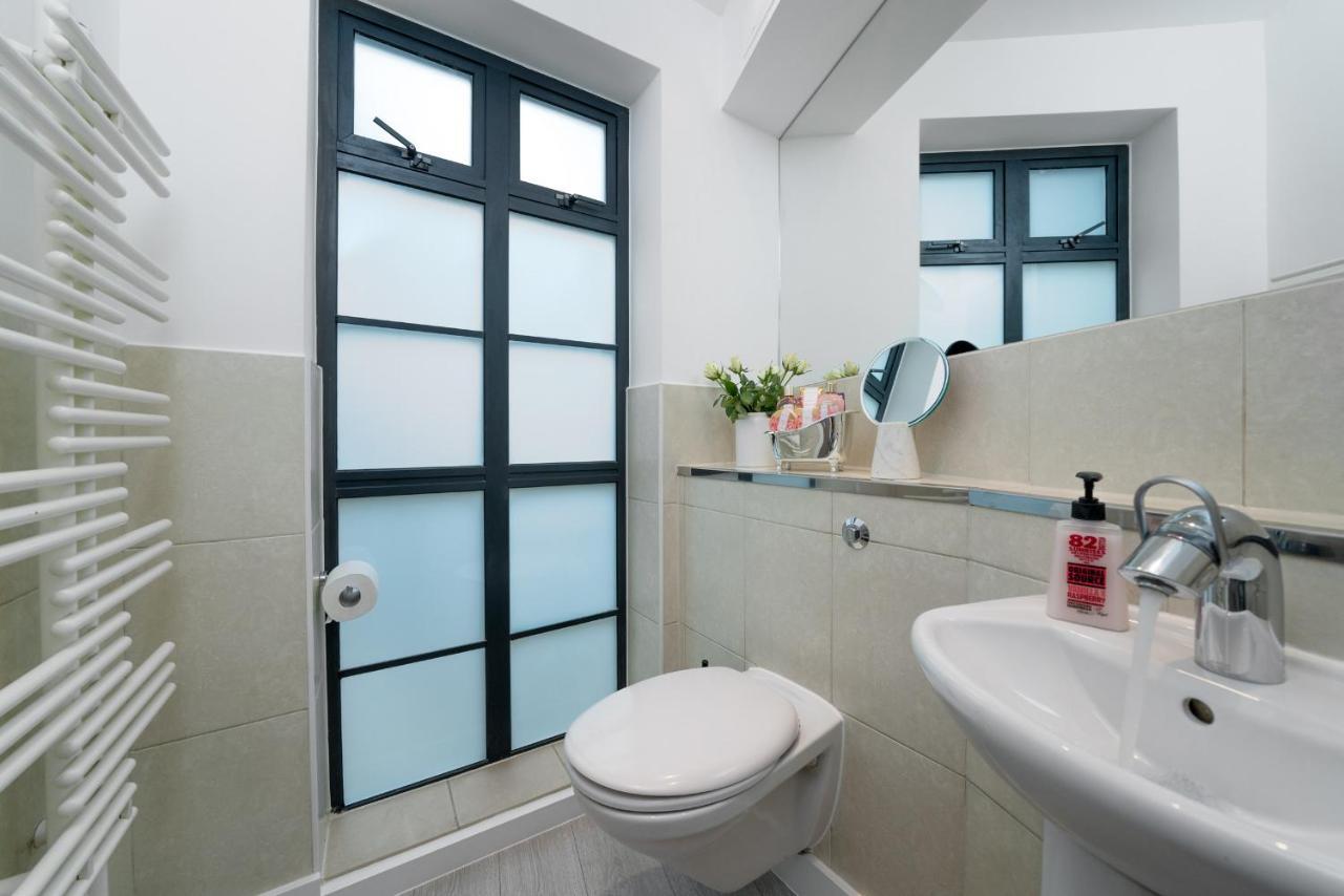 Huge & Central 3 Bedr, 4 Beds, 2,5 Bath Covent Gdn لندن المظهر الخارجي الصورة